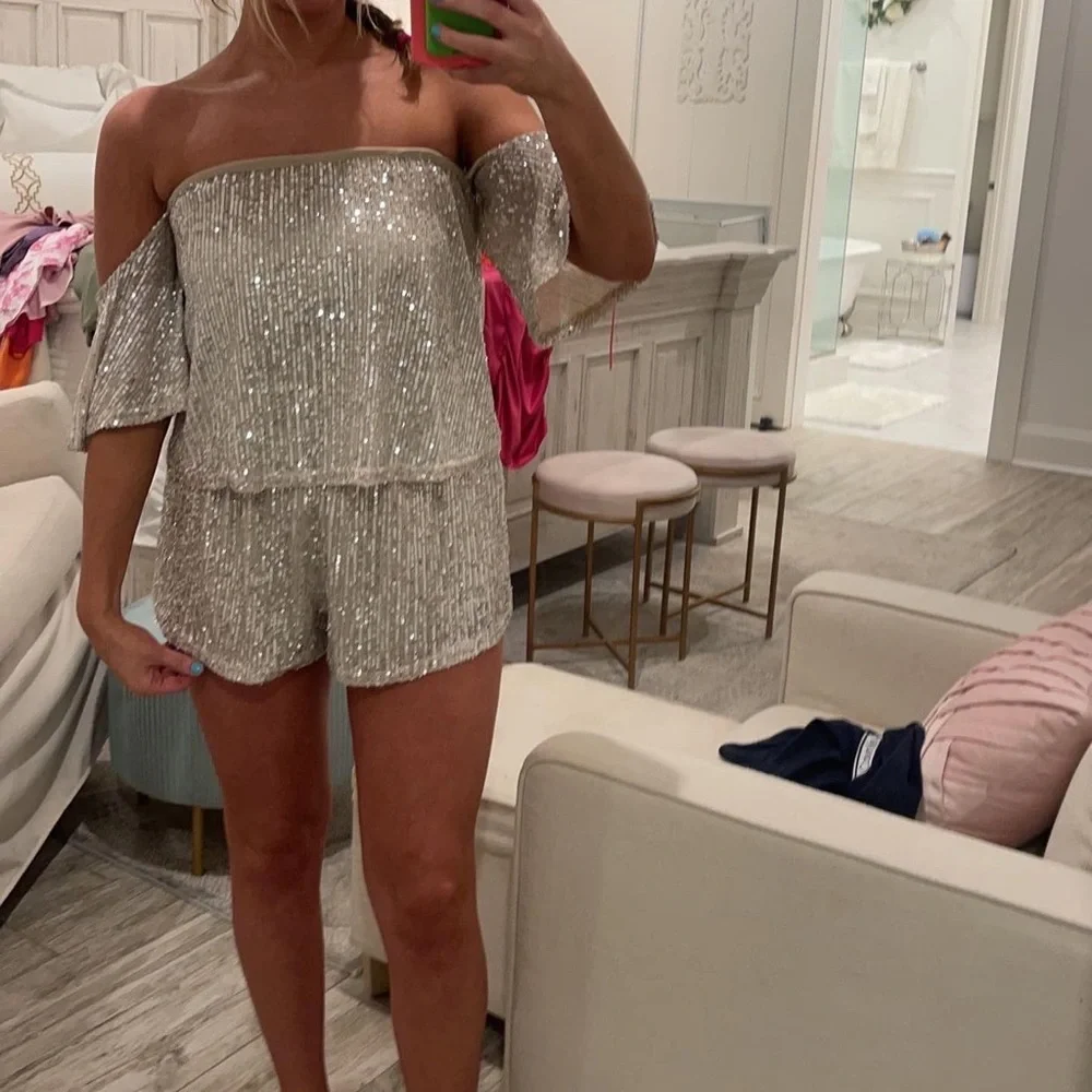 hoco romper - Picture 3 of 4